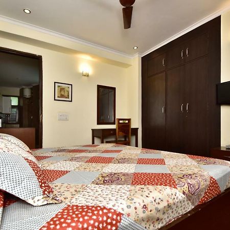 2Bhk Comfortable Furnished Serviced Apartments In Hauz Khas - Woodpecker Apartments นิวเดลี ภายนอก รูปภาพ