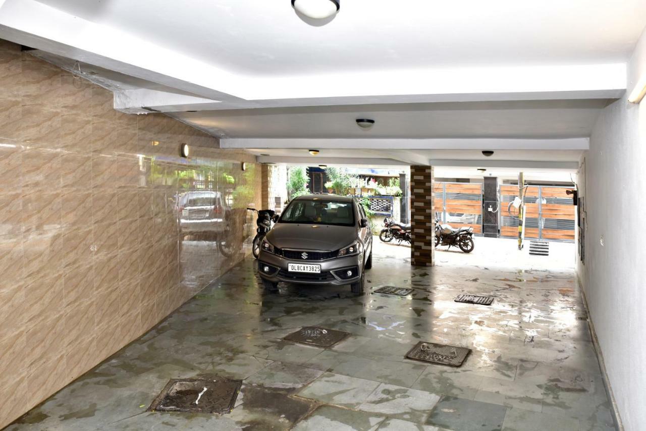 2Bhk Comfortable Furnished Serviced Apartments In Hauz Khas - Woodpecker Apartments นิวเดลี ภายนอก รูปภาพ