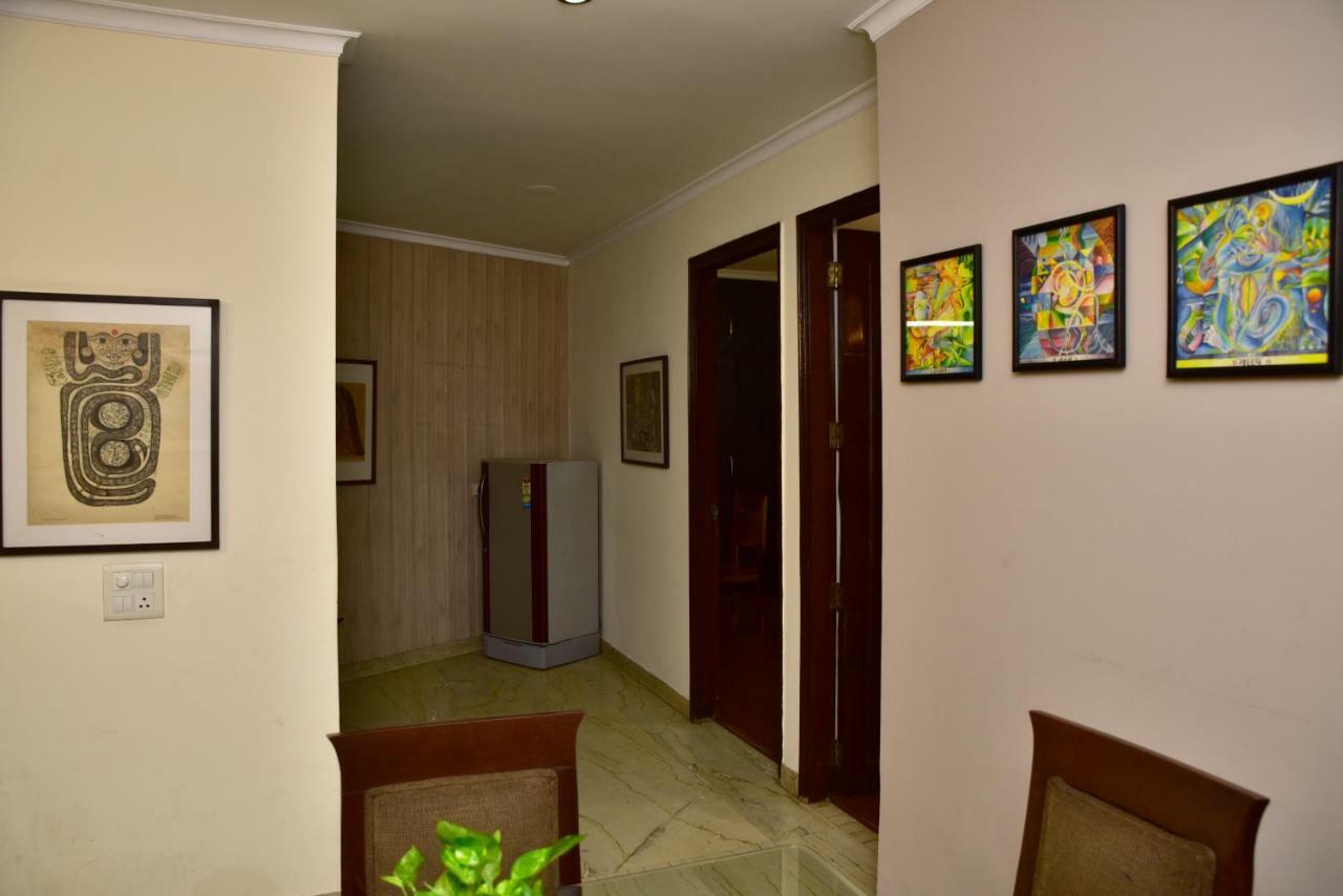 2Bhk Comfortable Furnished Serviced Apartments In Hauz Khas - Woodpecker Apartments นิวเดลี ภายนอก รูปภาพ