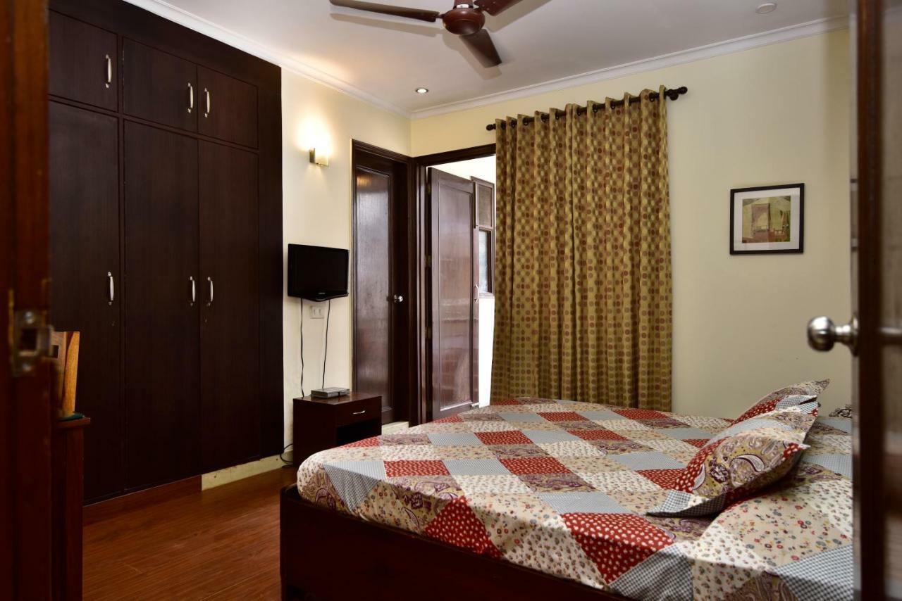2Bhk Comfortable Furnished Serviced Apartments In Hauz Khas - Woodpecker Apartments นิวเดลี ภายนอก รูปภาพ
